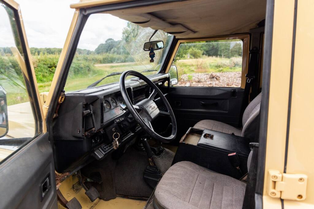 1988 Land Rover Defender 110 SW 3.5 V8 Carb LHD (Sold)