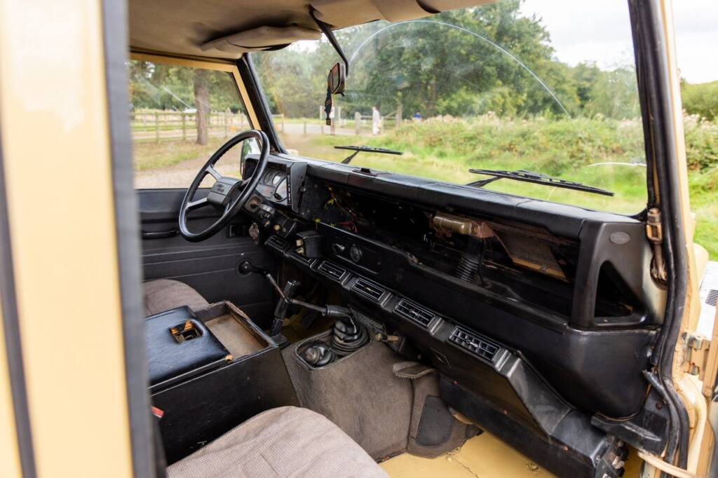 1988 Land Rover Defender 110 SW 3.5 V8 Carb LHD (Sold)