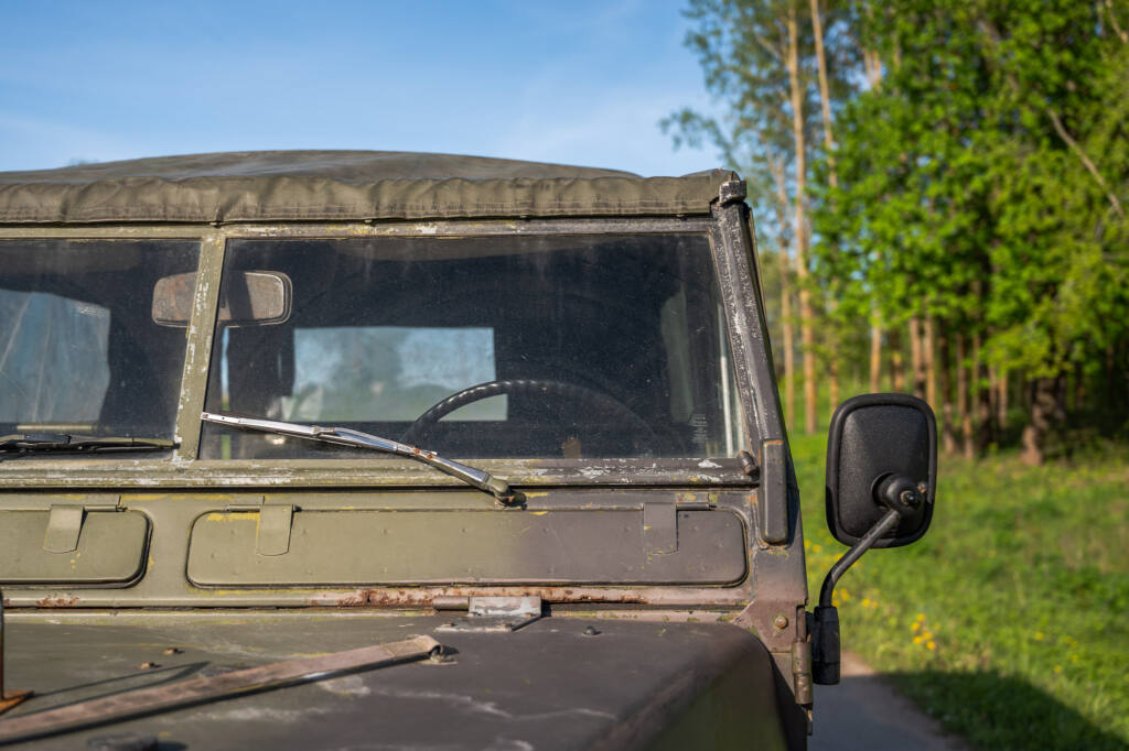 1981 Land Rover 88 Series III “Lighweight / Airportable / Half Ton” LHD