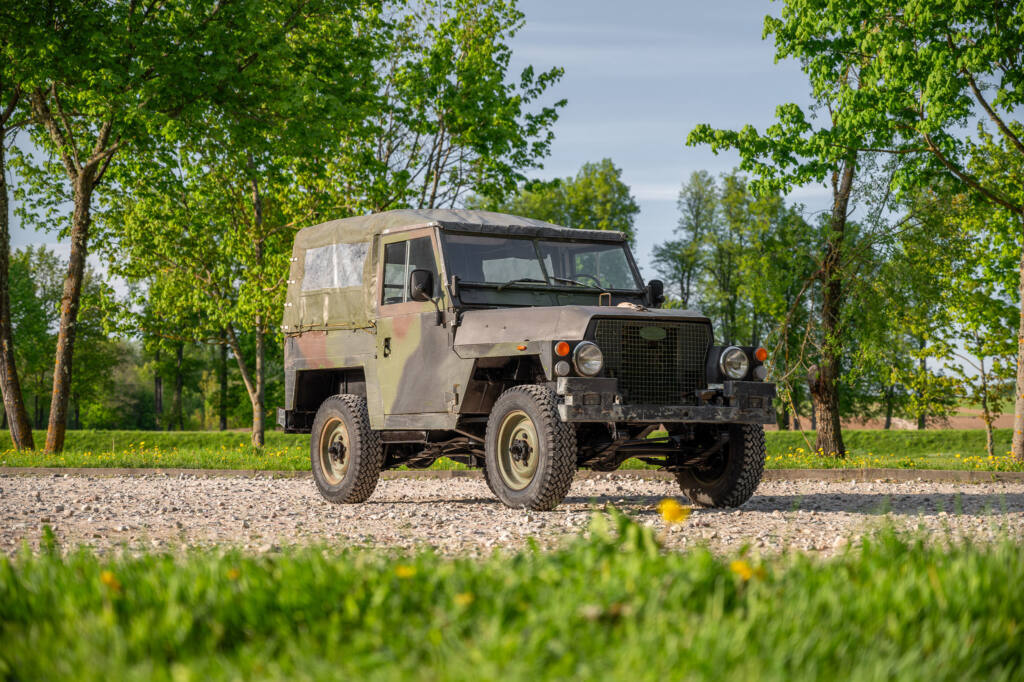 1981 Land Rover 88 Series III “Lighweight / Airportable / Half Ton” LHD