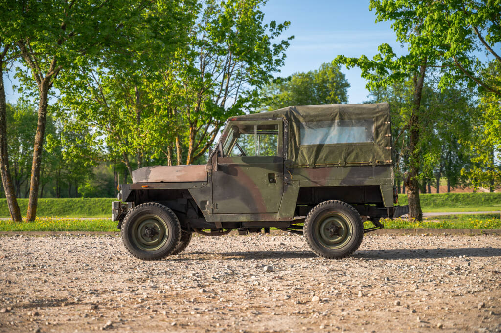 1981 Land Rover 88 Series III “Lighweight / Airportable / Half Ton” LHD