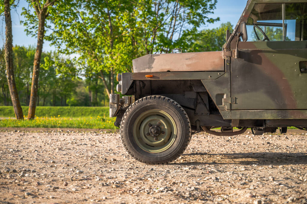 1981 Land Rover 88 Series III “Lighweight / Airportable / Half Ton” LHD