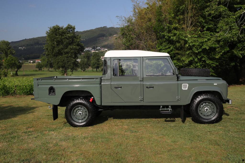 1996 Land Rover Defender 130 300TDI - HCPU Crew Cab - LHD