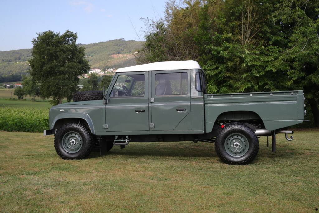 1996 Land Rover Defender 130 300TDI - HCPU Crew Cab - LHD