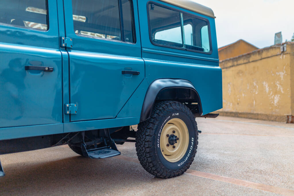 1995 Land Rover Defender 110 300 Tdi - Station Wagon - LHD