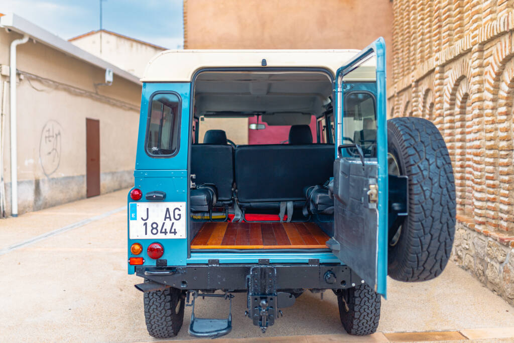 1995 Land Rover Defender 110 300 Tdi - Station Wagon - LHD