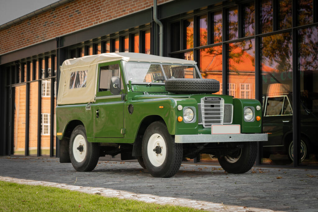 1972 Land Rover Series III 2.25