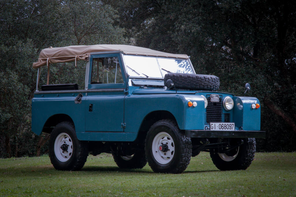 1967 Land Rover Santana 88 Serie 2A