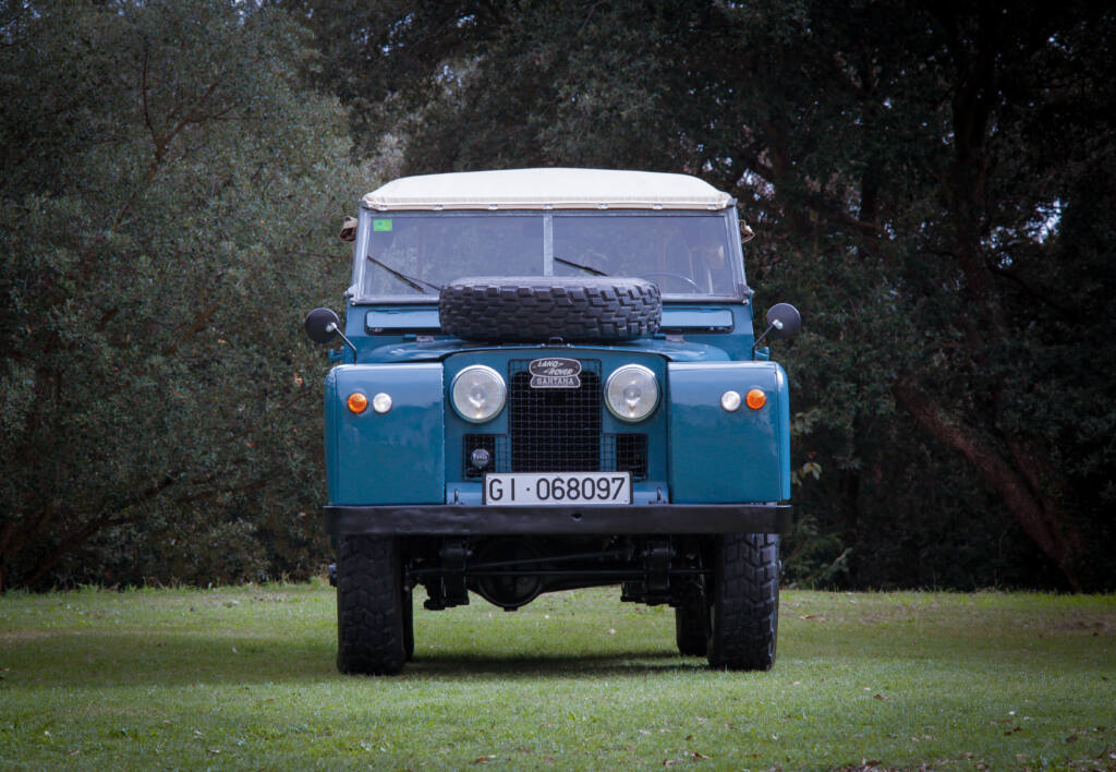 1967 Land Rover Santana 88 Serie 2A