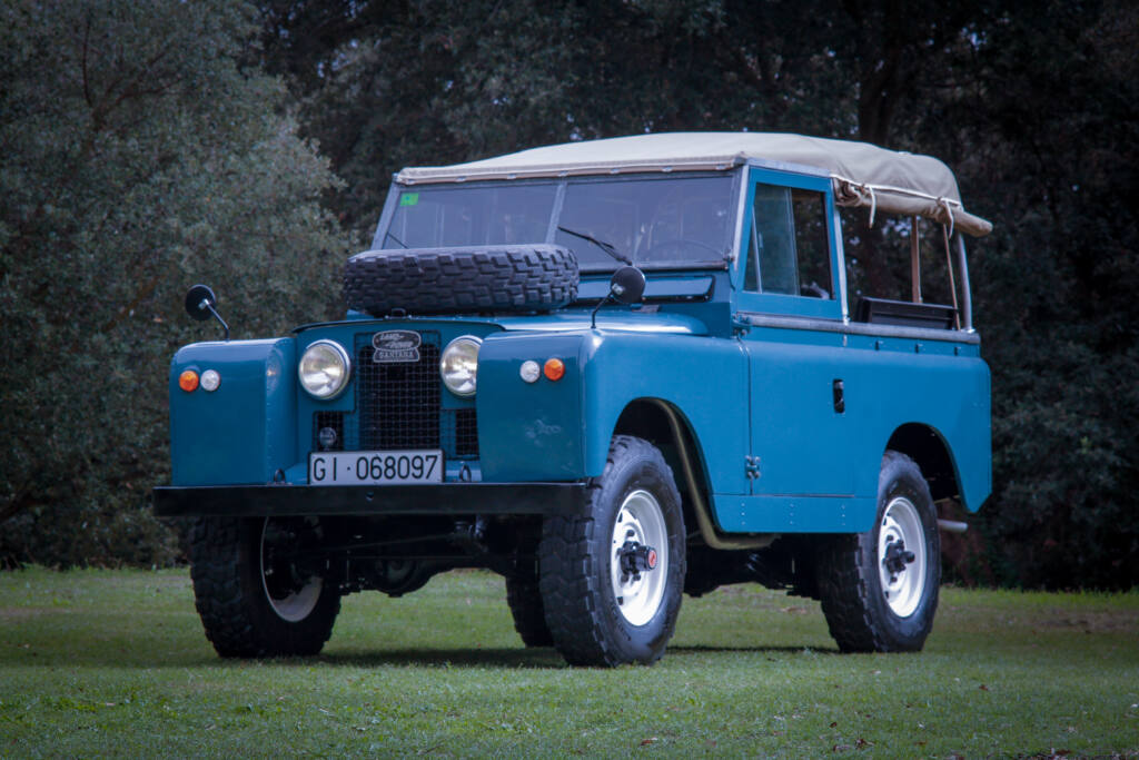 1967 Land Rover Santana 88 Serie 2A