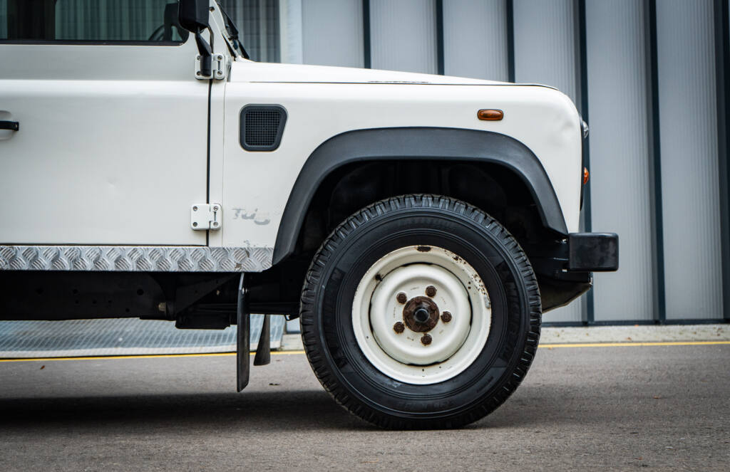 1999 Land Rover Defender 110 Station Wagon