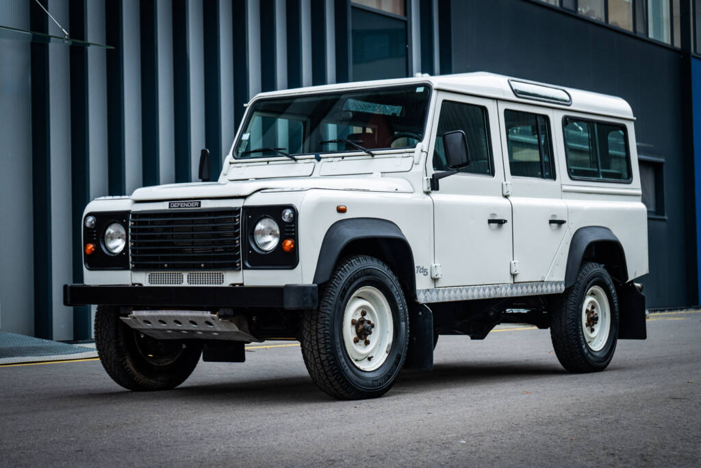 1999 Land Rover Defender 110 Station Wagon