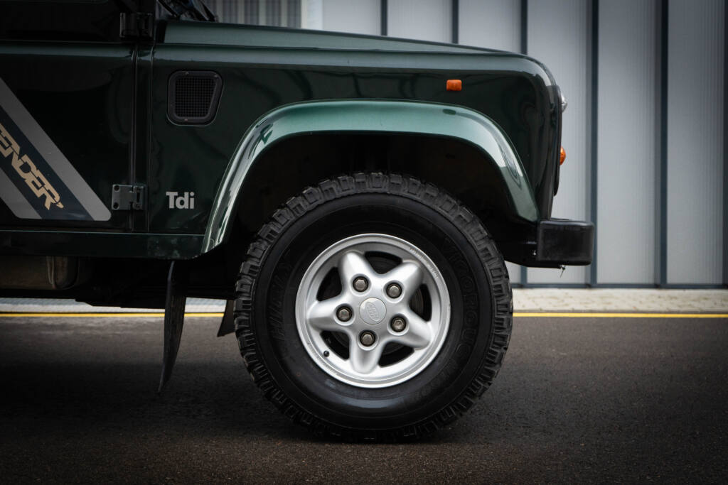 1995 Land Rover Defender 90