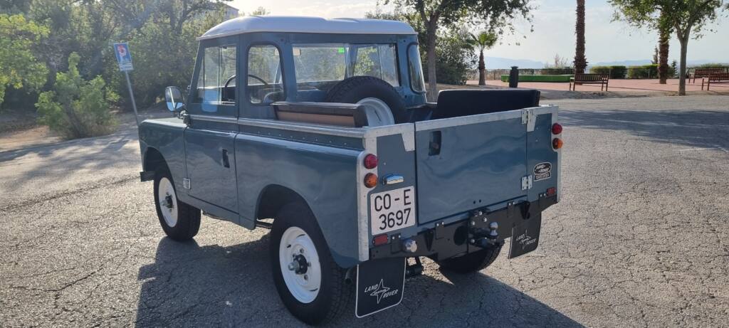 1976 Land Rover Santana Series III 88" Especial
