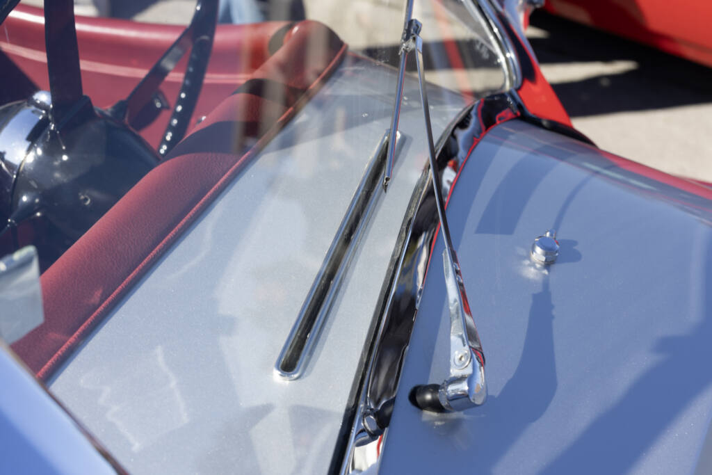 1952 Jaguar XK120 OTS LHD