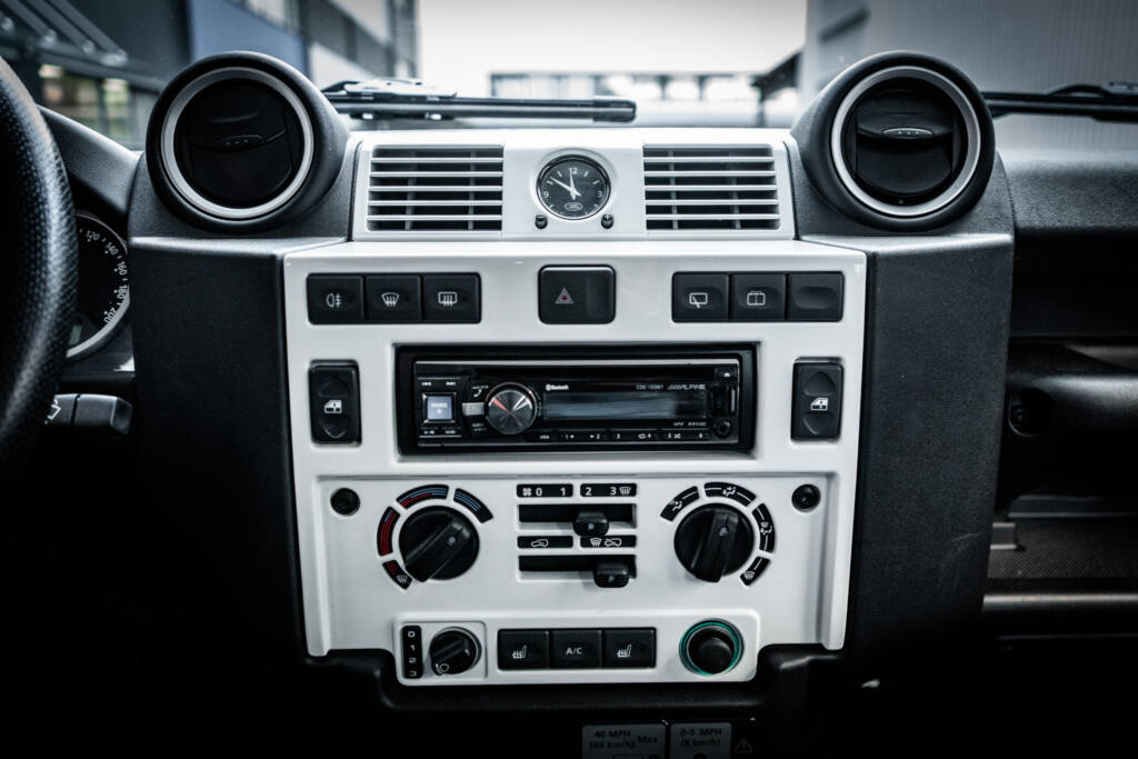 2007 Land Rover Defender 90 Station Wagon