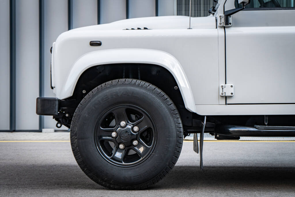 2007 Land Rover Defender 90 Station Wagon