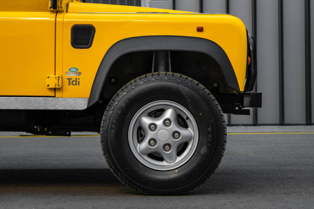 1996 Land Rover Defender 90