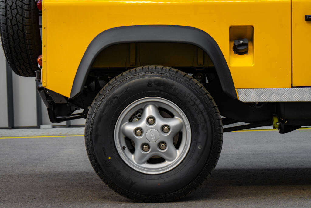 1996 Land Rover Defender 90