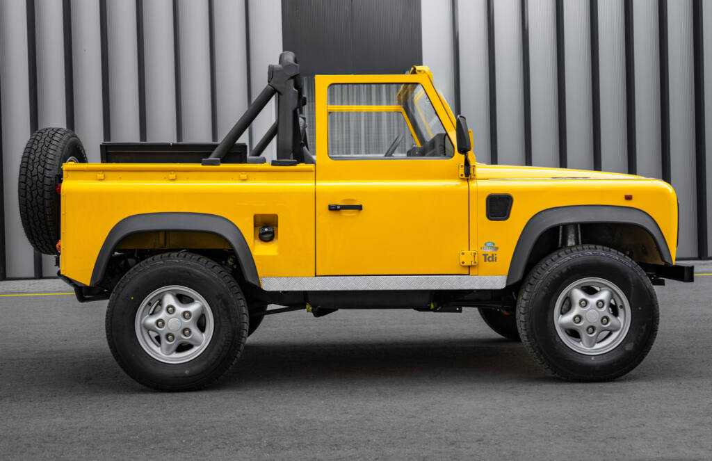 1996 Land Rover Defender 90