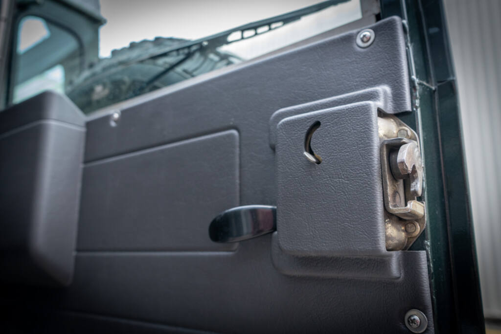 1999 Land Rover Defender 90