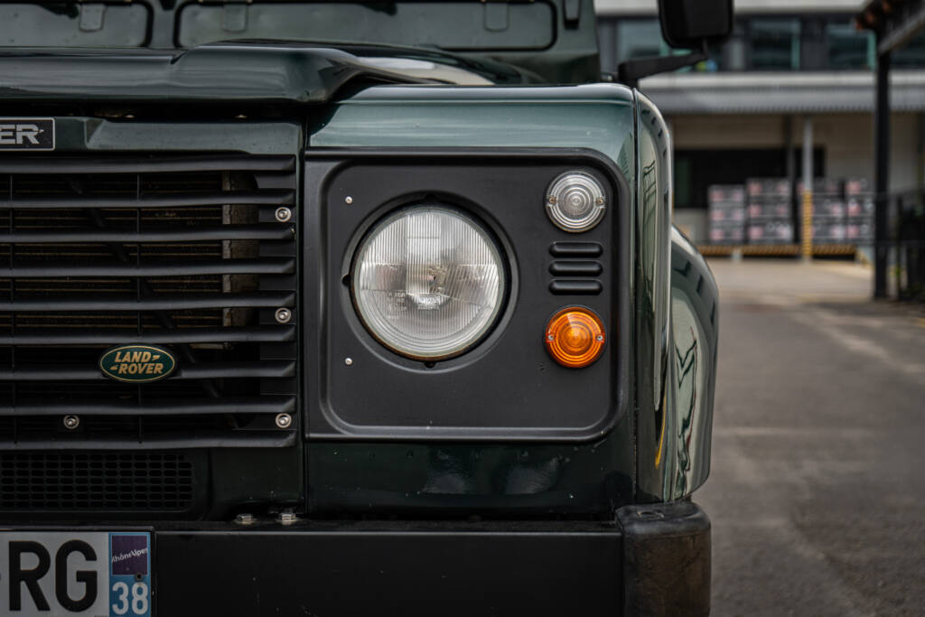 1999 Land Rover Defender 90