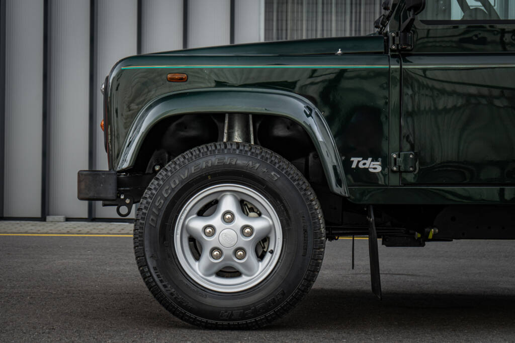 1999 Land Rover Defender 90