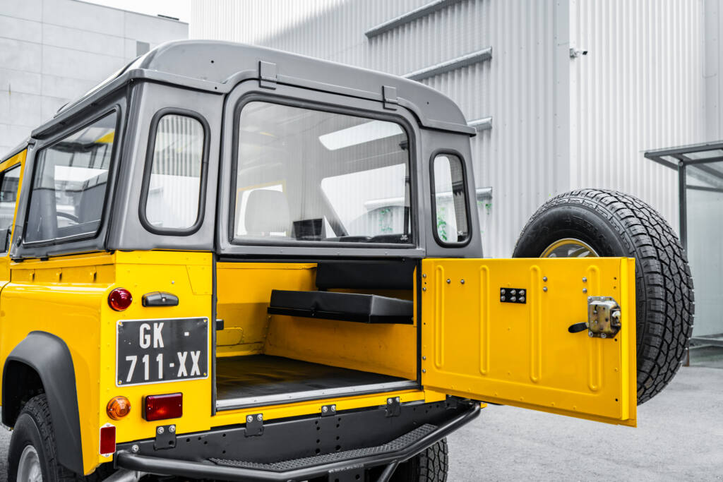 1996 Land Rover Defender 90