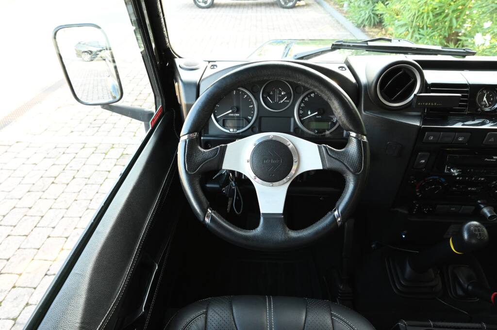 2007 Land Rover Defender 90 2.4 TD4 Station Wagon