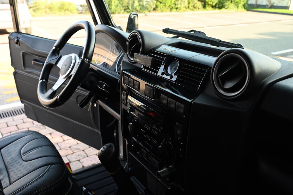 2007 Land Rover Defender 90 2.4 TD4 Station Wagon