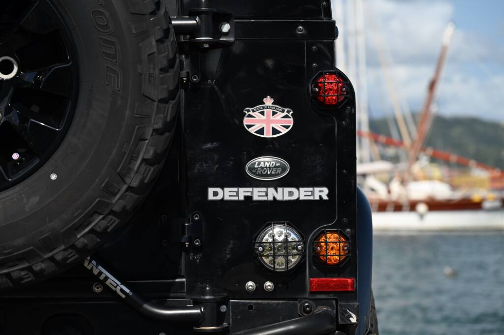 2007 Land Rover Defender 90 2.4 TD4 Station Wagon