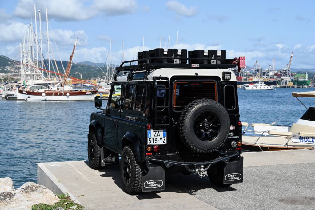 2007 Land Rover Defender 90 2.4 TD4 Station Wagon