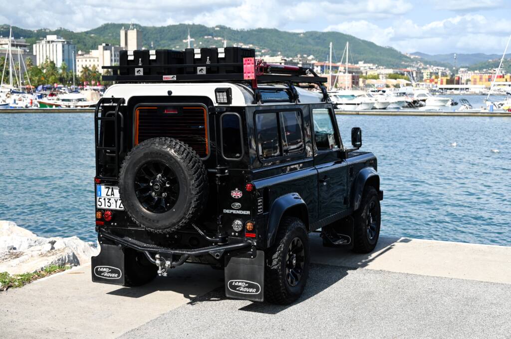 2007 Land Rover Defender 90 2.4 TD4 Station Wagon