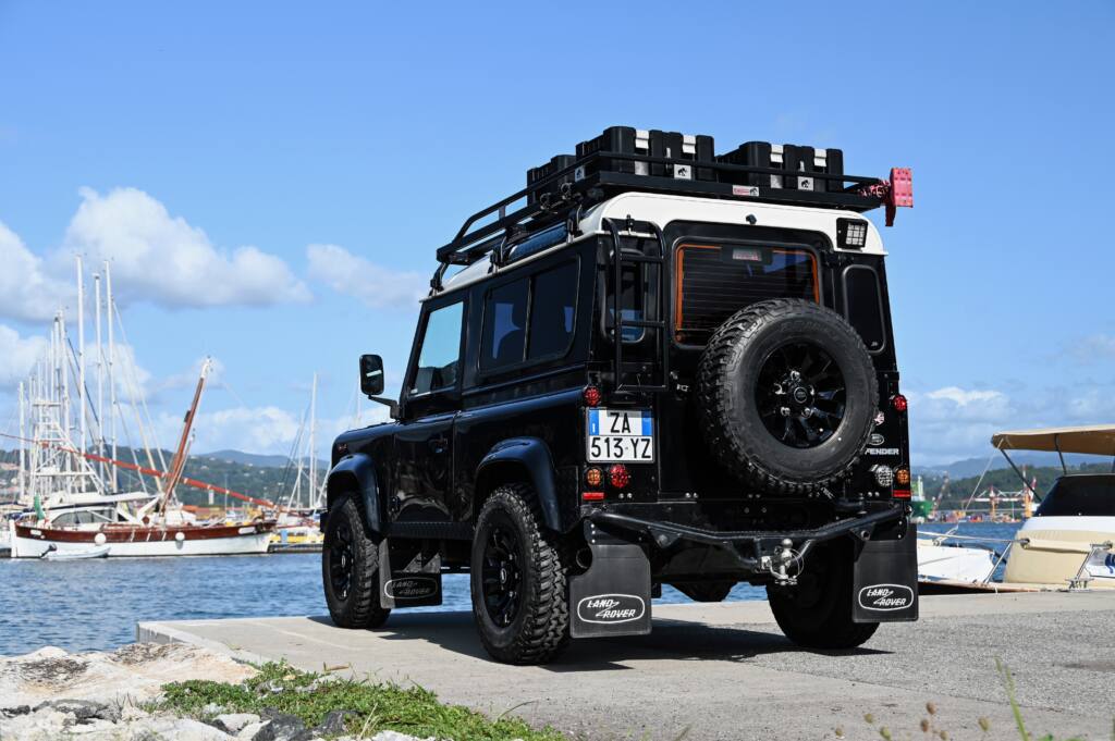 2007 Land Rover Defender 90 2.4 TD4 Station Wagon