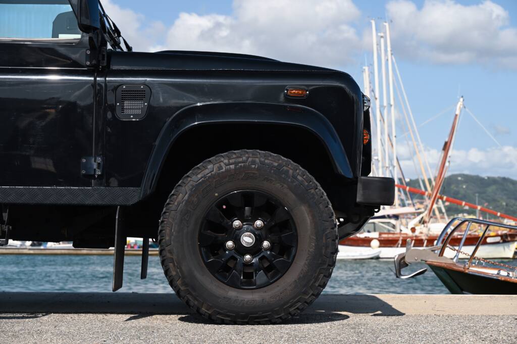 2007 Land Rover Defender 90 2.4 TD4 Station Wagon