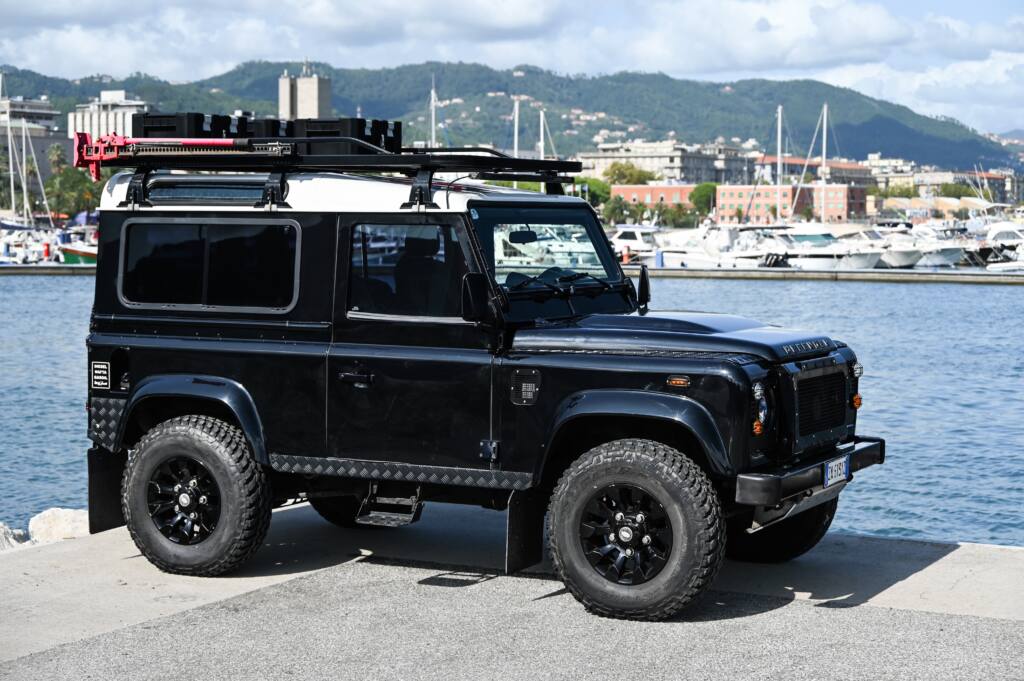 2007 Land Rover Defender 90 2.4 TD4 Station Wagon
