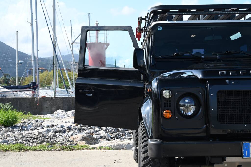 2007 Land Rover Defender 90 2.4 TD4 Station Wagon