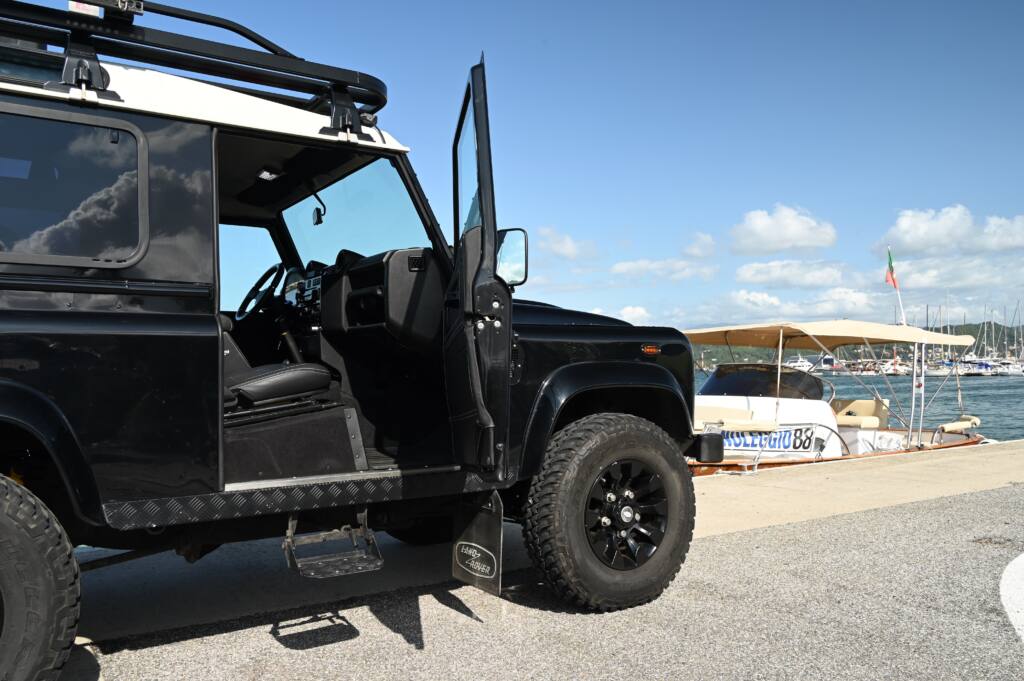 2007 Land Rover Defender 90 2.4 TD4 Station Wagon