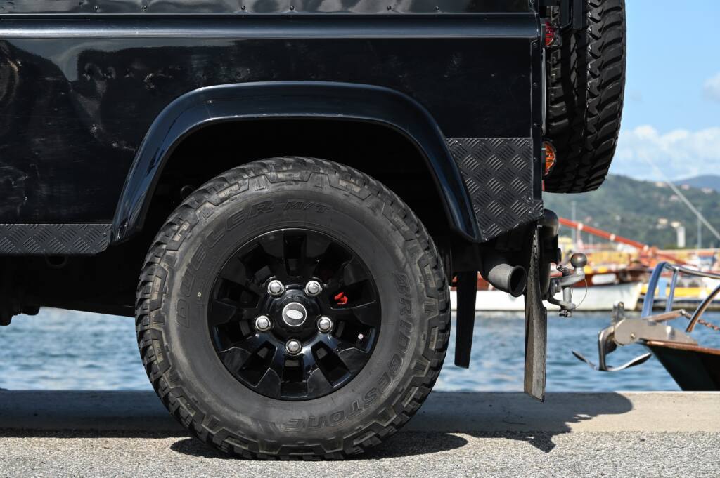 2007 Land Rover Defender 90 2.4 TD4 Station Wagon