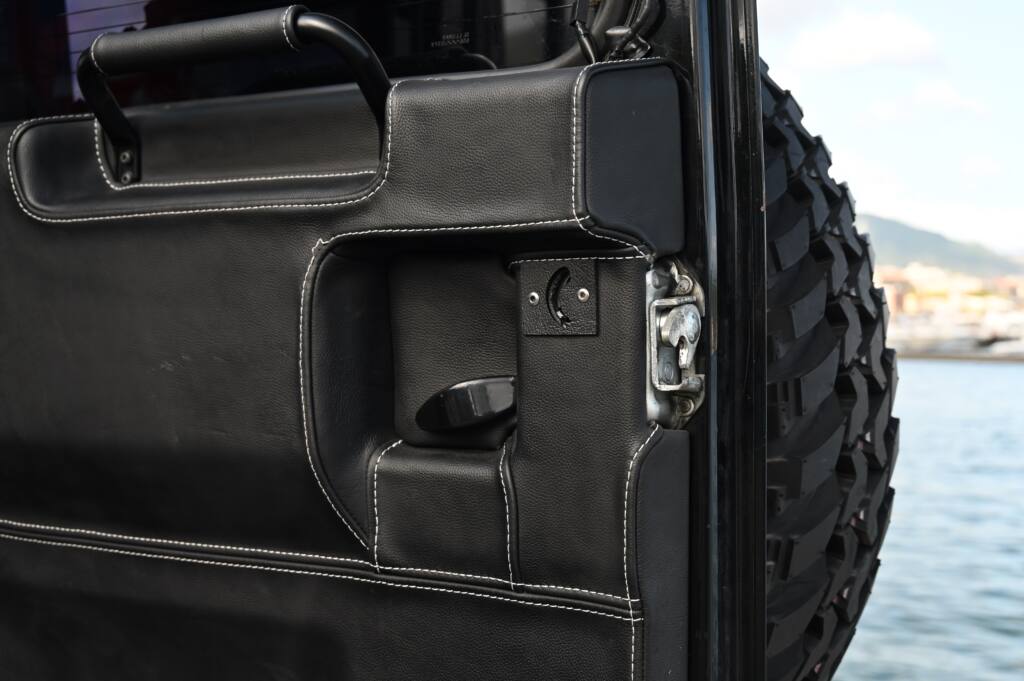 2007 Land Rover Defender 90 2.4 TD4 Station Wagon