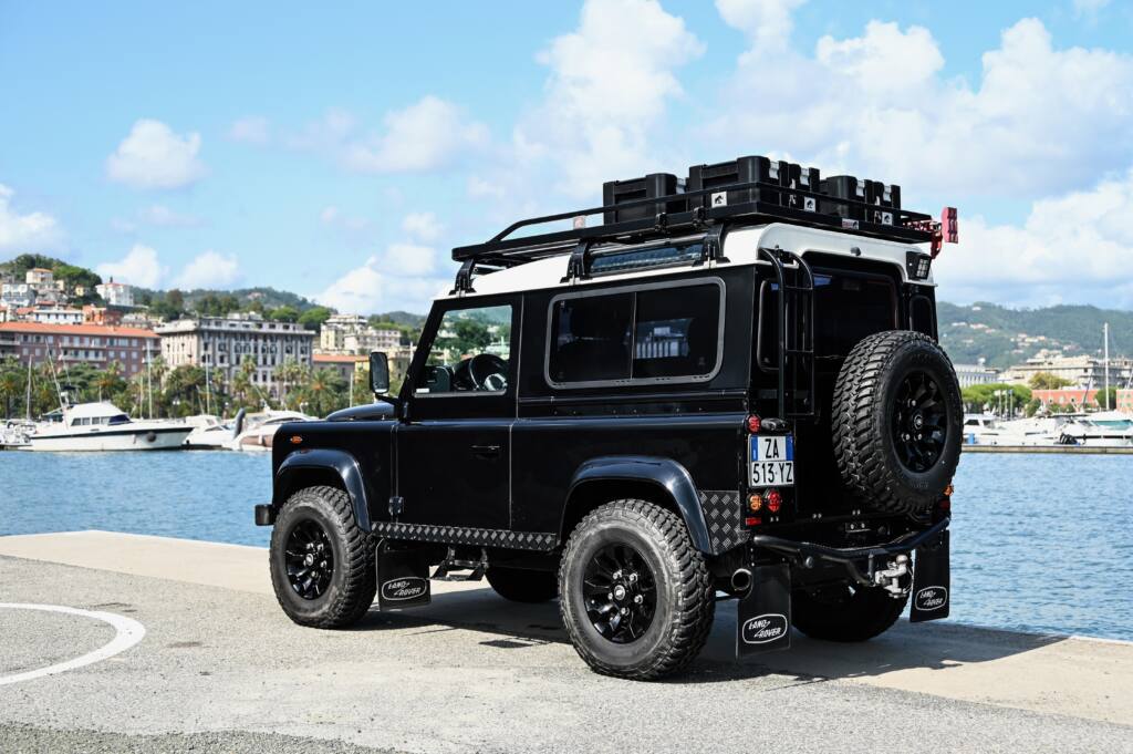 2007 Land Rover Defender 90 2.4 TD4 Station Wagon