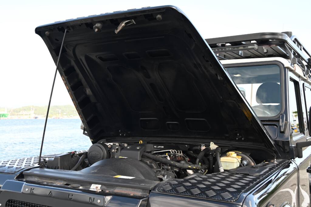 2007 Land Rover Defender 90 2.4 TD4 Station Wagon