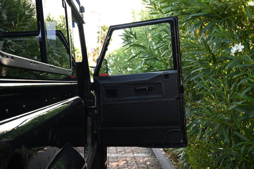 2007 Land Rover Defender 90 2.4 TD4 Station Wagon