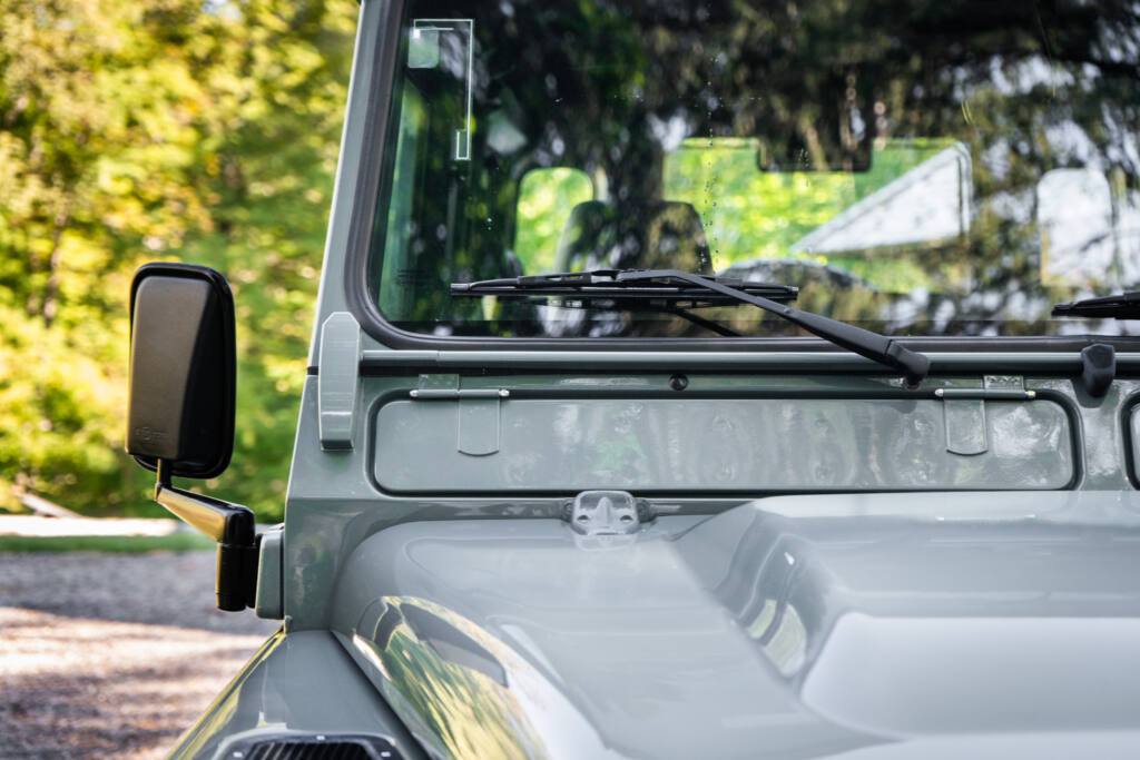 1999 Land Rover Defender 110 TD5 – Keswick Green (LHD)