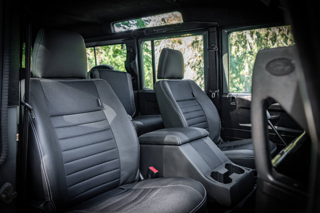 1999 Land Rover Defender 110 TD5 – Keswick Green (LHD)