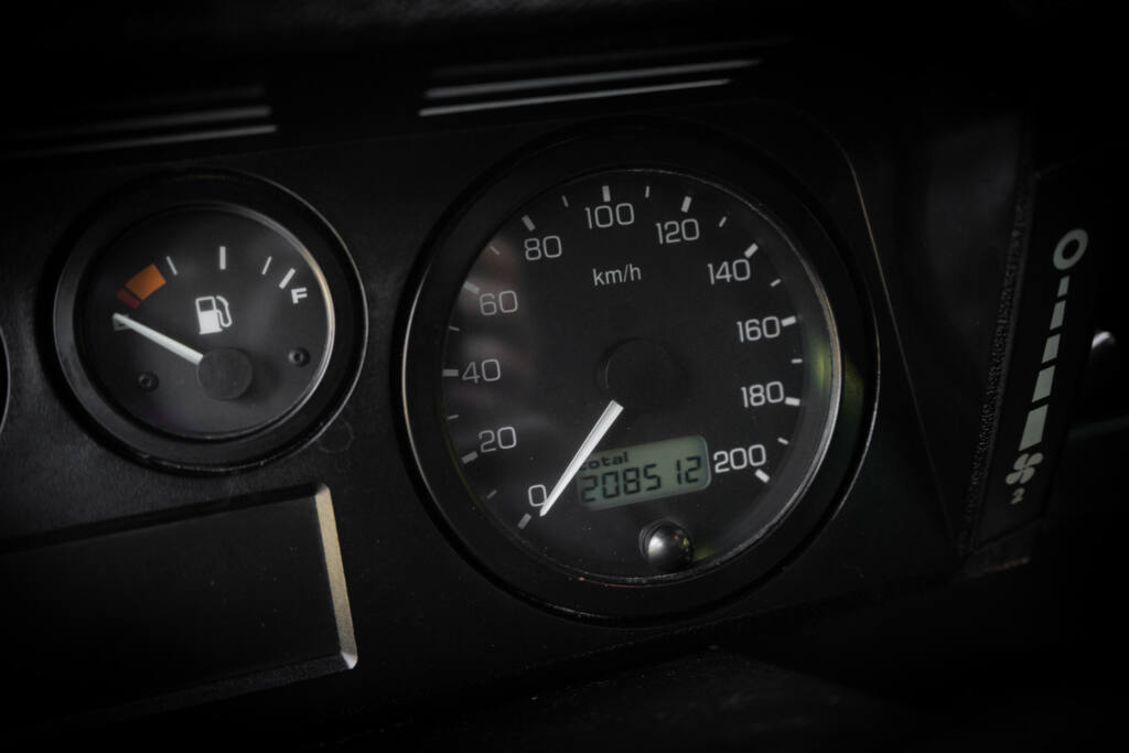 1999 Land Rover Defender 110 TD5 – Keswick Green (LHD)