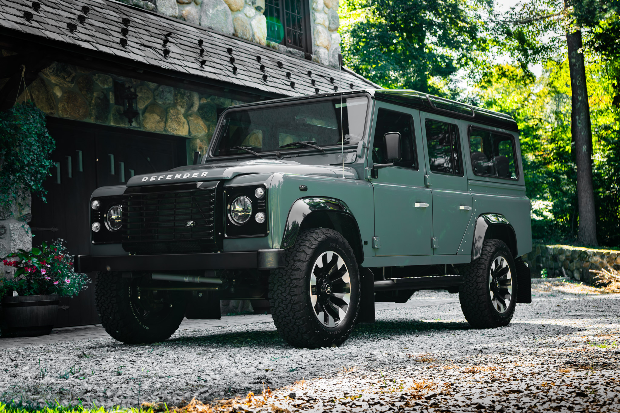 1999 Land Rover Defender 110 TD5 – Keswick Green (LHD)