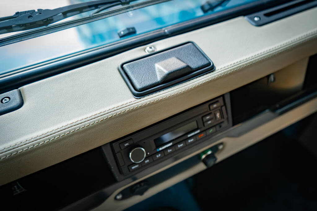 1997 Land Rover Defender 300 Tdi (LHD)