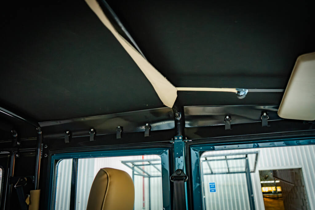 1997 Land Rover Defender 300 Tdi (LHD)